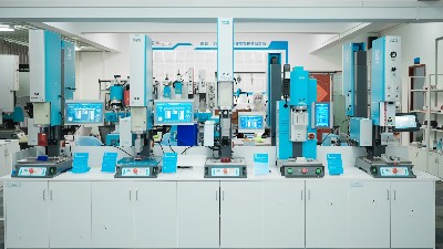 從傳統(tǒng)到突破：珠海靈科超聲波如何革新電視機(jī)外殼<i style='color:red'>制造</i>