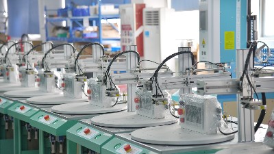 超聲波焊接機在牛奶盒焊接的應(yīng)用說明
