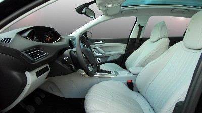 千庫(kù)網(wǎng)_車內(nèi)_攝影圖編號(hào)15431877